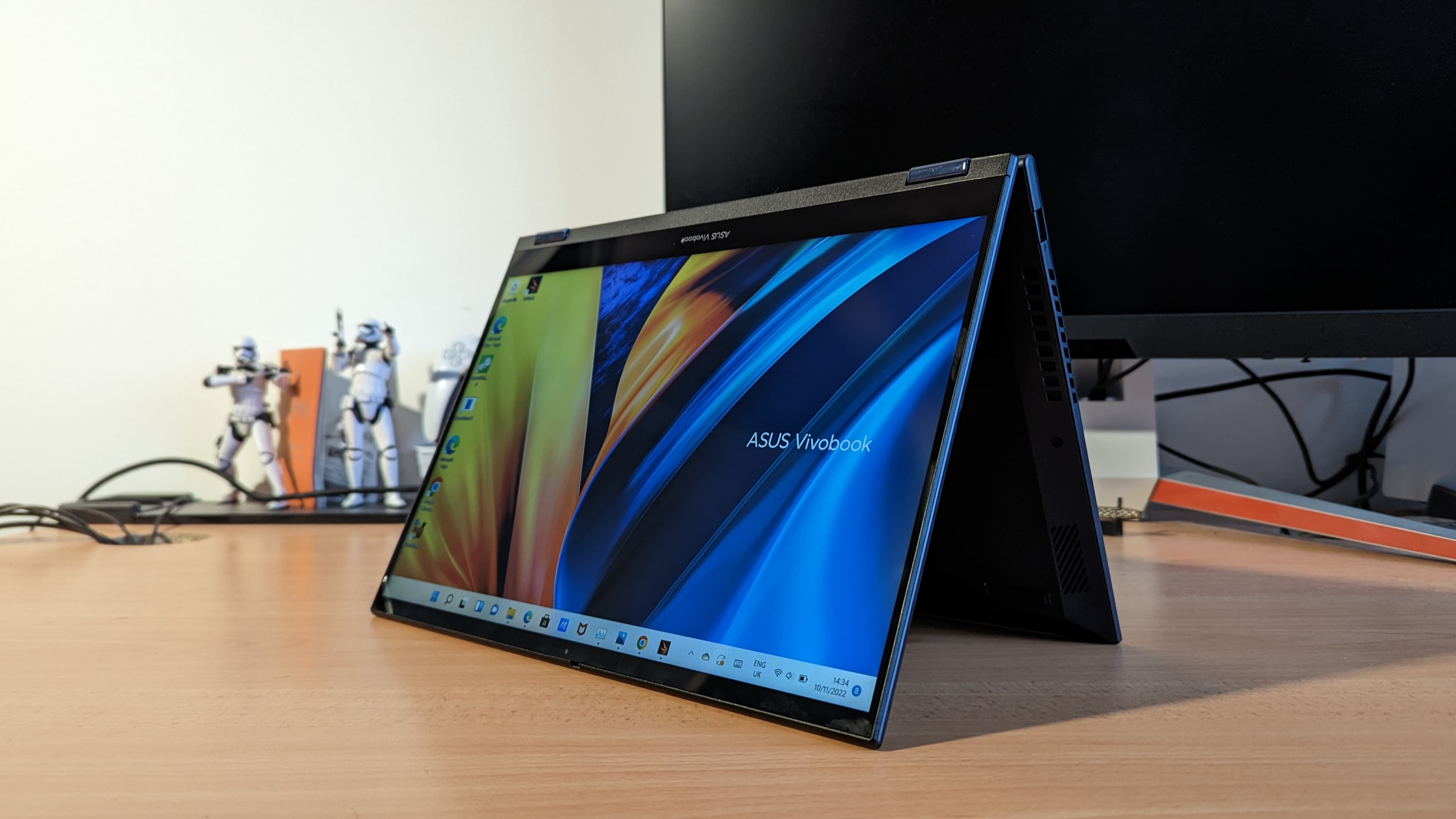 ASUS Vivobook 14 Flip OLED